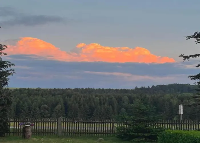 Spacious Lakeview Getaway Apartment Guntersberge